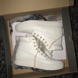 Timberland  Ankle Booties - White